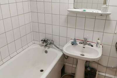 Vitan 2 camere amplasat excelent