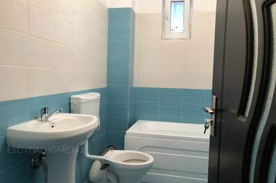 Apartament 2 camere la 2 minute de metrou Berceni