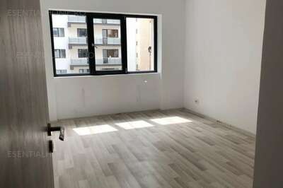3 camere la doar 300m Metrou Aparatorii Patriei, Mutare Rapida!