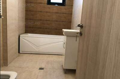 Apartament cu 3 camere, decomandat, etaj intermediar, Ansamblu Rezidential Nou, Berceni, Aparatorii Patriei.