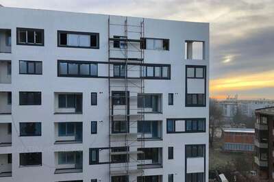 3 camere in Bloc Nou zona Berceni, Alexandru Obregia, Turnu Magurele.