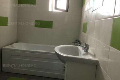 Apartament 3 camere 84 mp utili 3 min Metrou