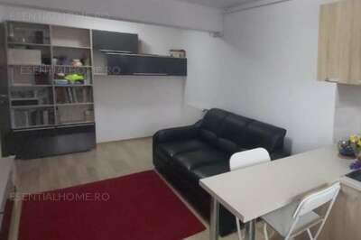Apartament 2 camere mobilat/utilat la 3 minute de Metrou Aparatorii Patriei