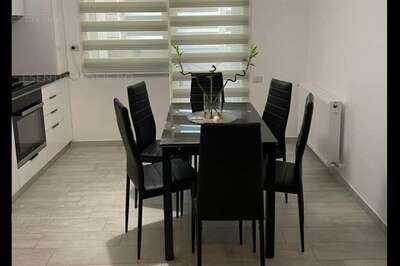 Apartament 2 camere 64 mp utili Aparatorii Patriei Sector 4