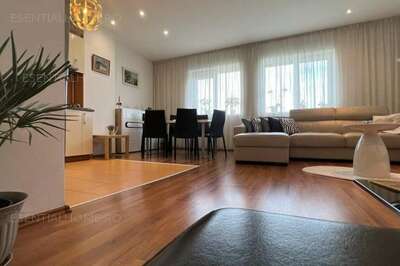 Apartament complet mobilat Rin Grand Hotel