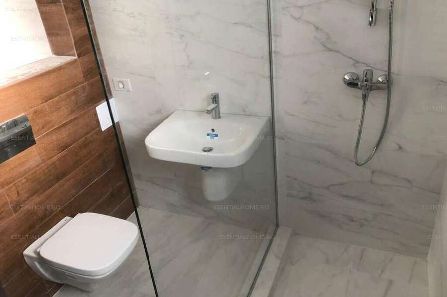 Apartament cu 2 camere, Loc Parcare, zona Berceni, Metrou Aparatorii Patriei in doar 10 minute! Mutare Rapida.
