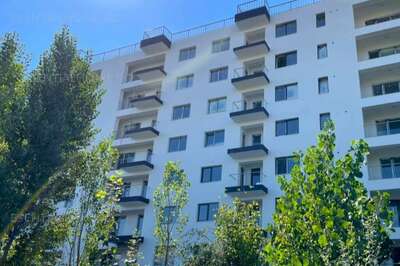 2 camere la Metrou Aparatorii Patriei, zona Berceni, Str. Drumul Binelui.