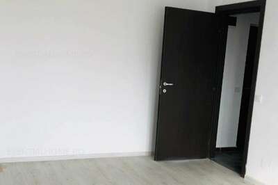 Apartament 2 camere decomandat la 6 minute de Metrou