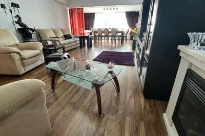 Mall Vitan 3 camere superb